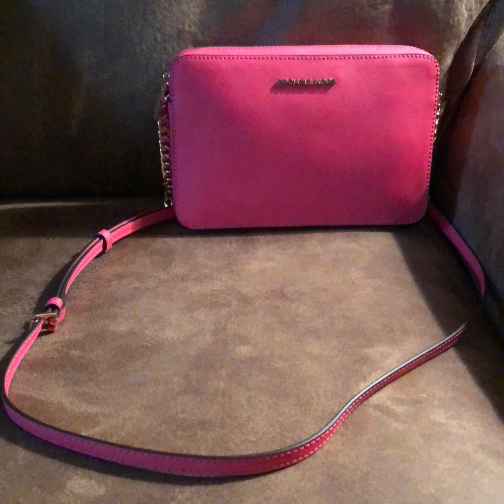 🆕 MK Jet Set Crossbody